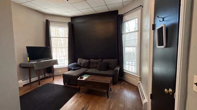 6 N Main Ave #10, Orono, ME 04473